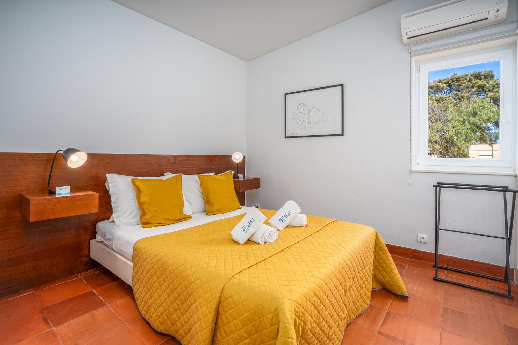 Casa de Férias 4 *
